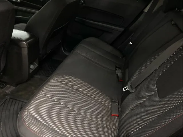 GMC Terrain photo 11