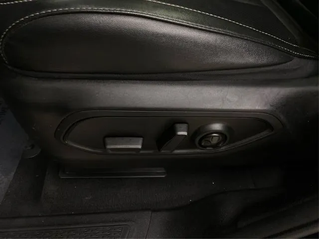 Jeep Grand Cherokee photo 25