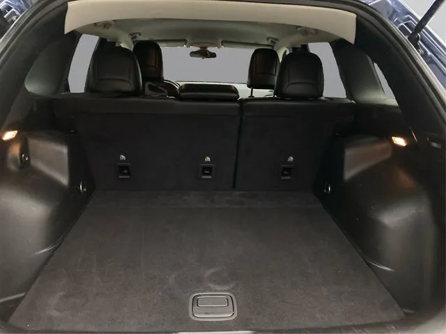 Jeep Cherokee photo 14