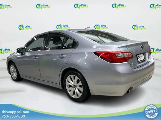 Subaru Legacy photo 8