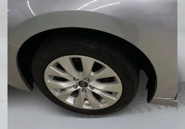 Subaru Legacy photo 19