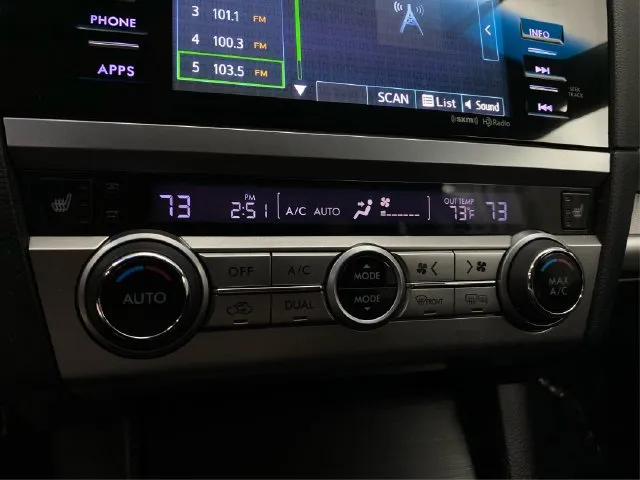 Subaru Legacy photo 31