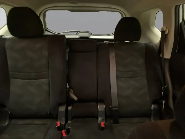 Nissan Rogue photo 21