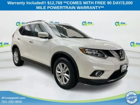 White 2015 Nissan Rogue SV for sale in New Hope, MN