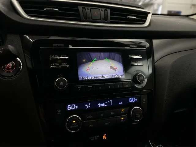 Nissan Rogue photo 32