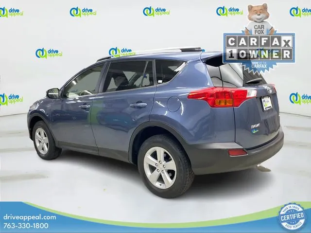 Toyota RAV4 photo 8