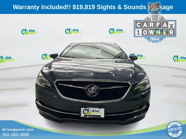 Buick LaCrosse photo 3