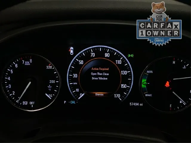 Buick LaCrosse photo 21