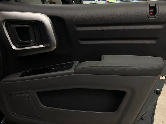 Honda Ridgeline photo 25