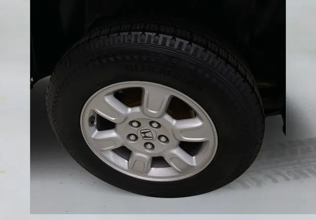 Honda Ridgeline photo 17