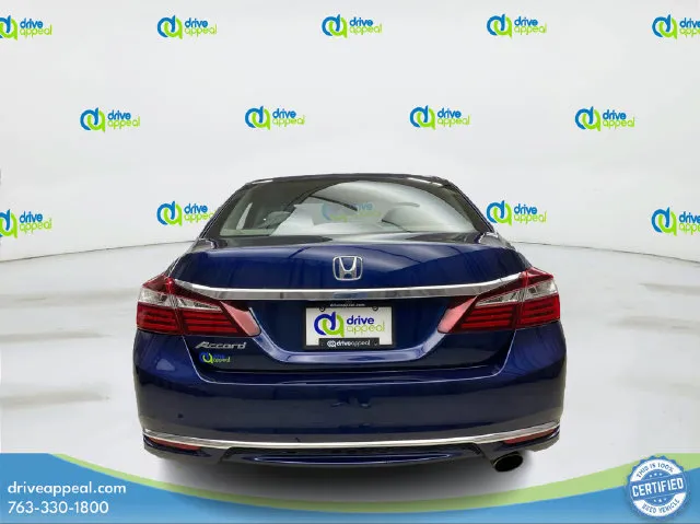 Honda Accord photo 7