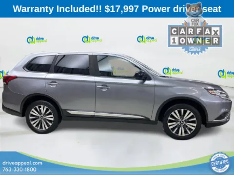 More photos of 2020 Mitsubishi Outlander SE at Drive Appeal New Hope, MN