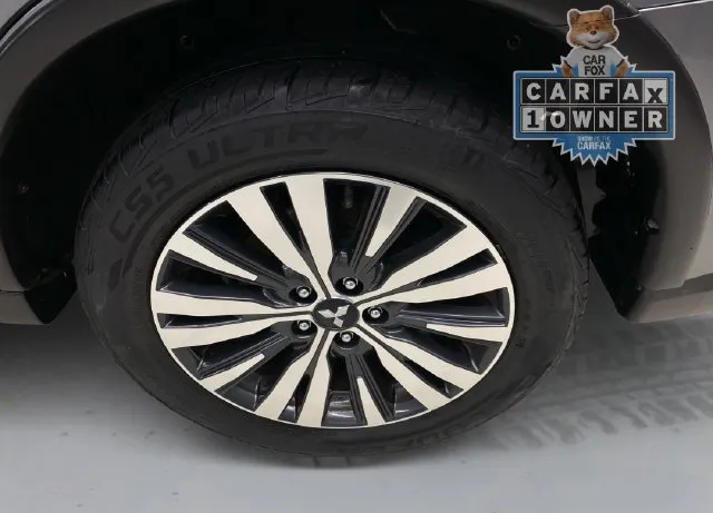 Mitsubishi Outlander photo 18