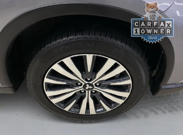 Mitsubishi Outlander photo 16