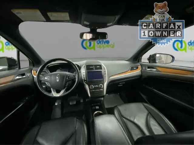 Lincoln MKC photo 28