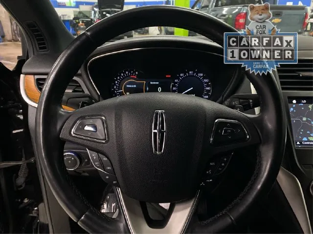 Lincoln MKC photo 22