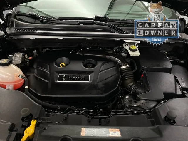 Lincoln MKC photo 13