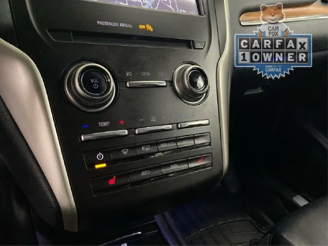 Lincoln MKC photo 31