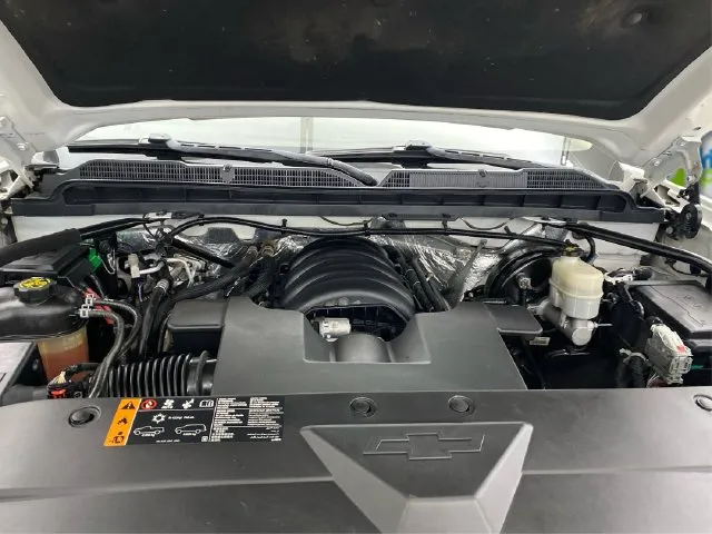 Chevrolet Silverado photo 13