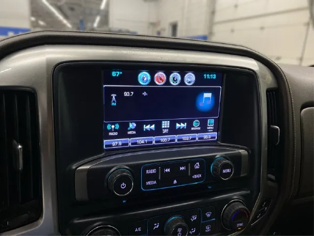 Chevrolet Silverado photo 29
