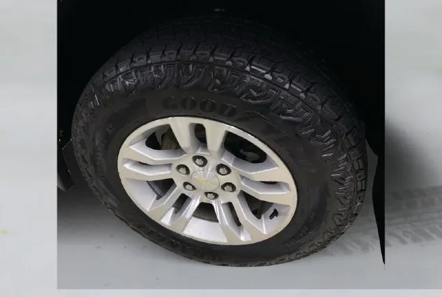 Chevrolet Silverado photo 19