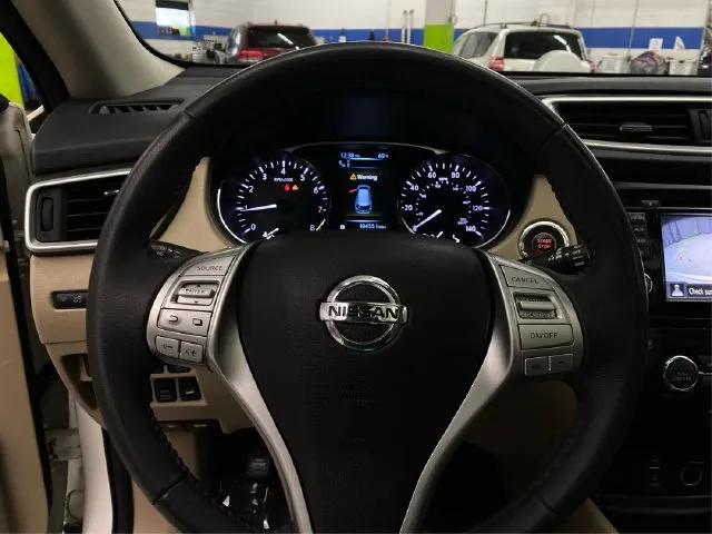 Nissan Rogue photo 23