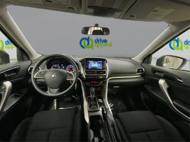 Mitsubishi Eclipse Cross photo 28