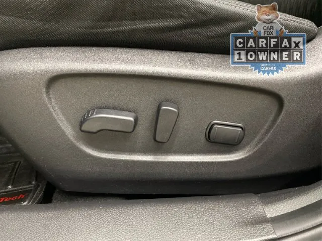 Nissan Rogue photo 25