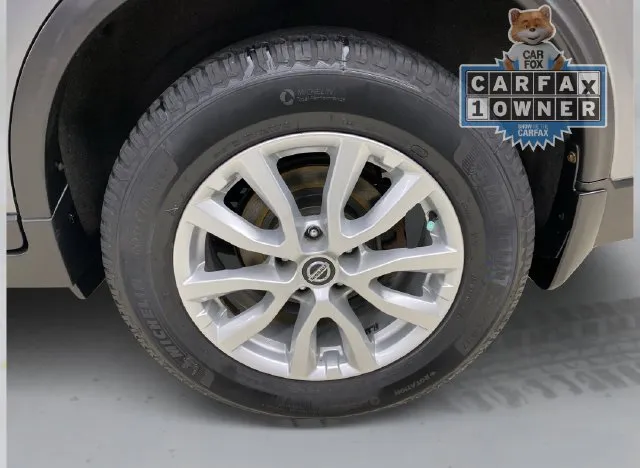 Nissan Rogue photo 19