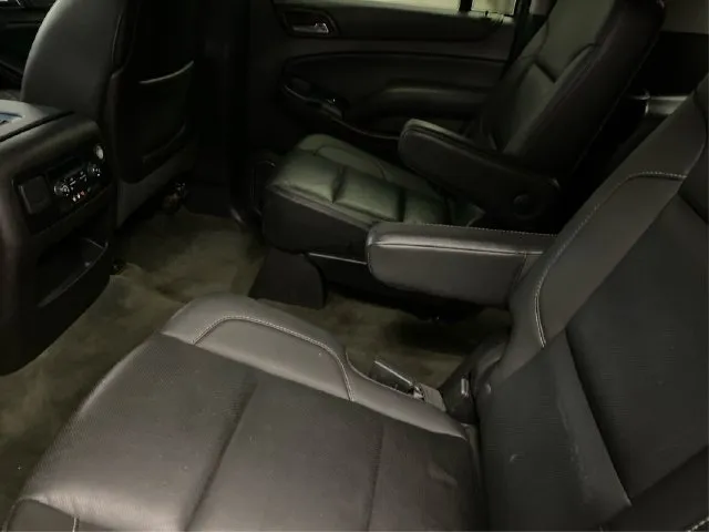 GMC Yukon XL photo 11