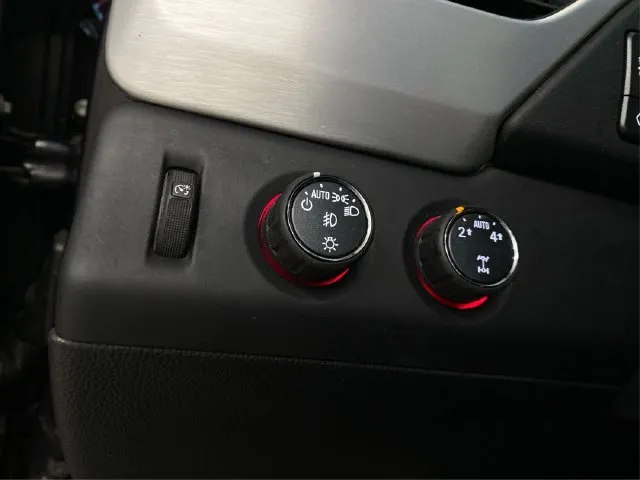 GMC Yukon XL photo 23