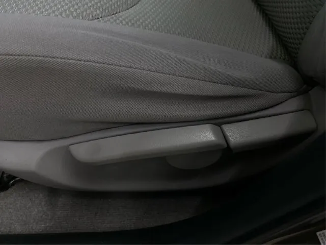 Toyota RAV4 photo 24