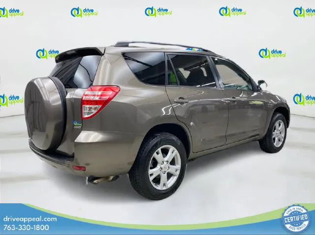 Toyota RAV4 photo 5