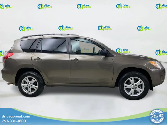 Toyota RAV4 photo 4