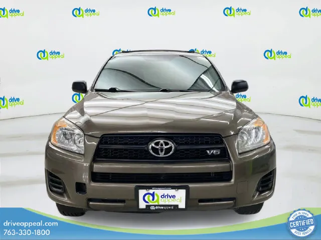 Toyota RAV4 photo 3