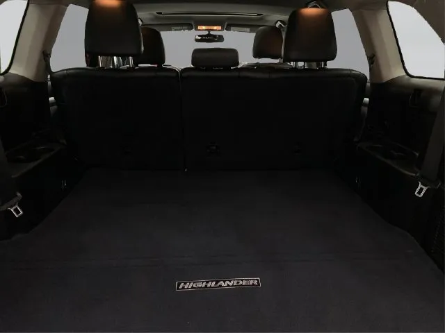 Toyota Highlander photo 15