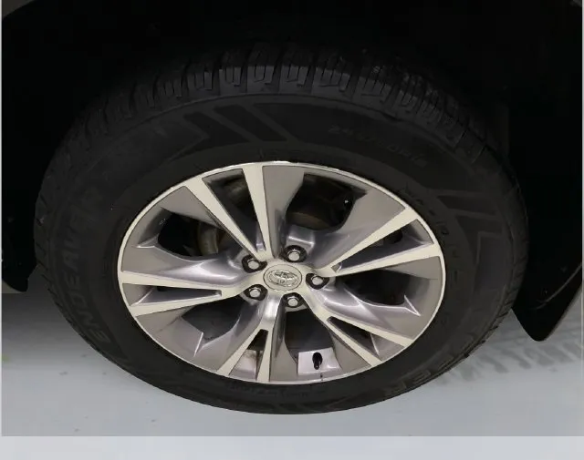 Toyota Highlander photo 19
