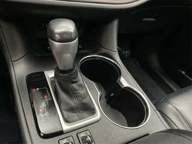 Toyota Highlander photo 33