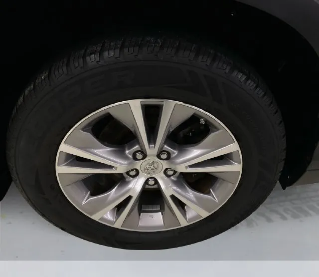 Toyota Highlander photo 17