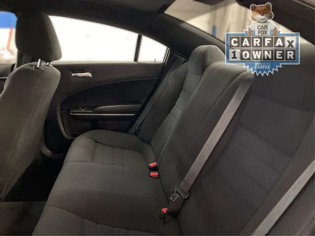 2021 Dodge Charger photo 2
