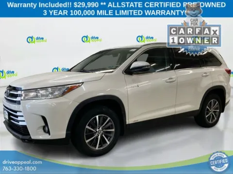 White 2019 Toyota Highlander Hybrid XLE for sale in New Hope, MN