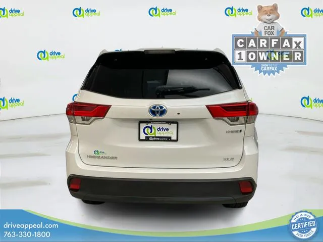 2019 Toyota Highlander Hybrid XLE photo 3