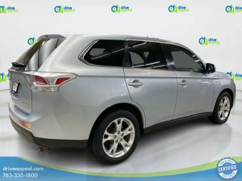 More photos of 2014 Mitsubishi Outlander GT at Drive Appeal New Hope, MN