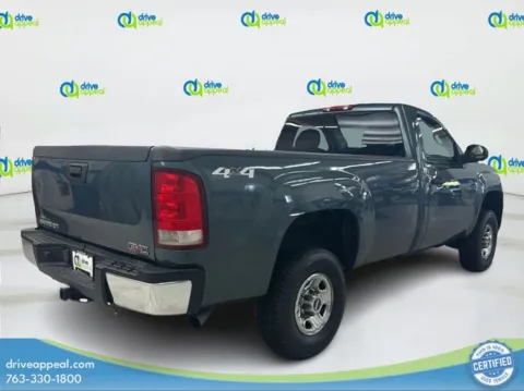 More photos of 2007 GMC Sierra 2500HD Work Truck at Drive Appeal New Hope, MN