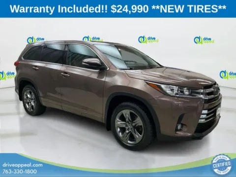 Another view of 2017 Toyota Highlander Limited Platinum for sale in Eden Prairie, MN at Drive Appeal Eden Prairie