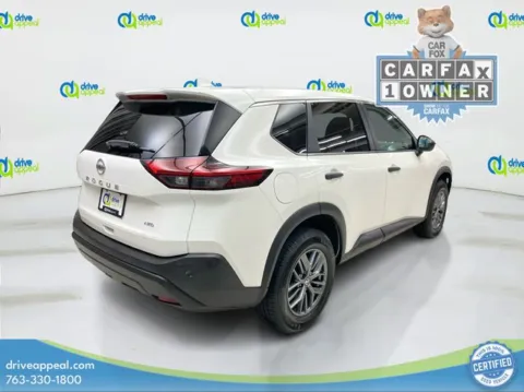 More photos of 2021 Nissan Rogue S at Drive Appeal Eden Prairie, MN