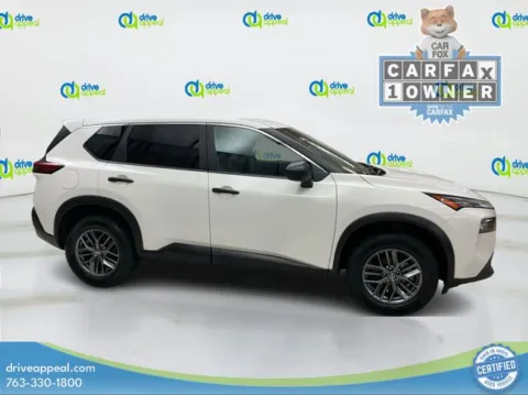 More photos of 2021 Nissan Rogue S at Drive Appeal Eden Prairie, MN