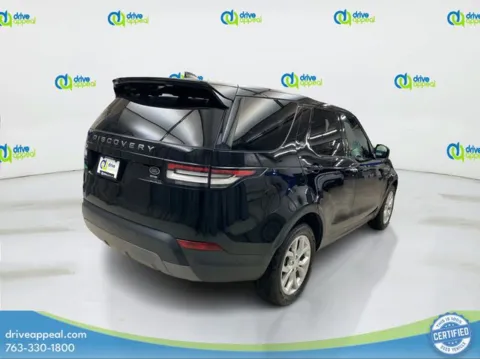 More photos of 2019 Land Rover Discovery SE at Drive Appeal Eden Prairie, MN