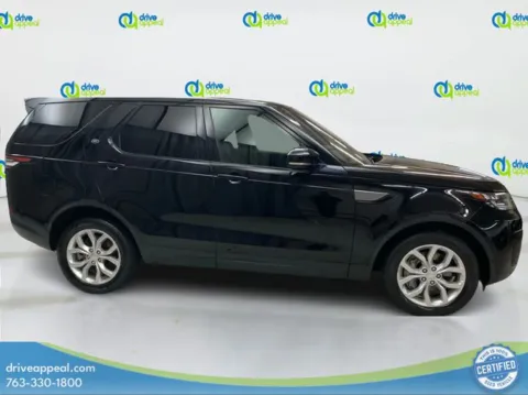 More photos of 2019 Land Rover Discovery SE at Drive Appeal Eden Prairie, MN