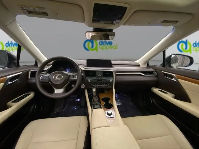 Lexus RX photo 30